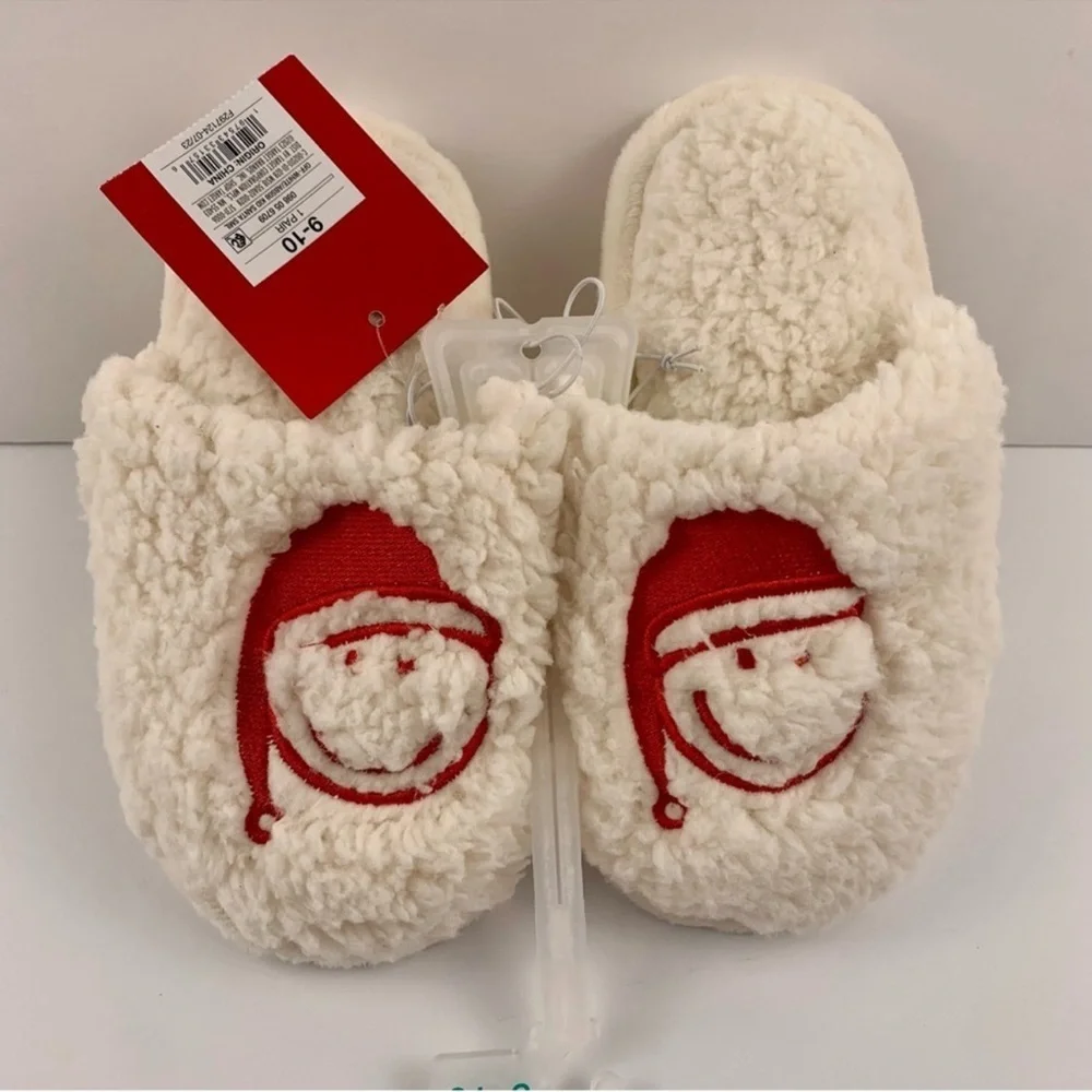 NWT Wondershop Kid’s Santa Smiley Scuff Slippers Size 9-10 Off White